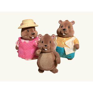 Woodzeez Toys Beaver Family Figurines Set Of 3 With Removable Clothes